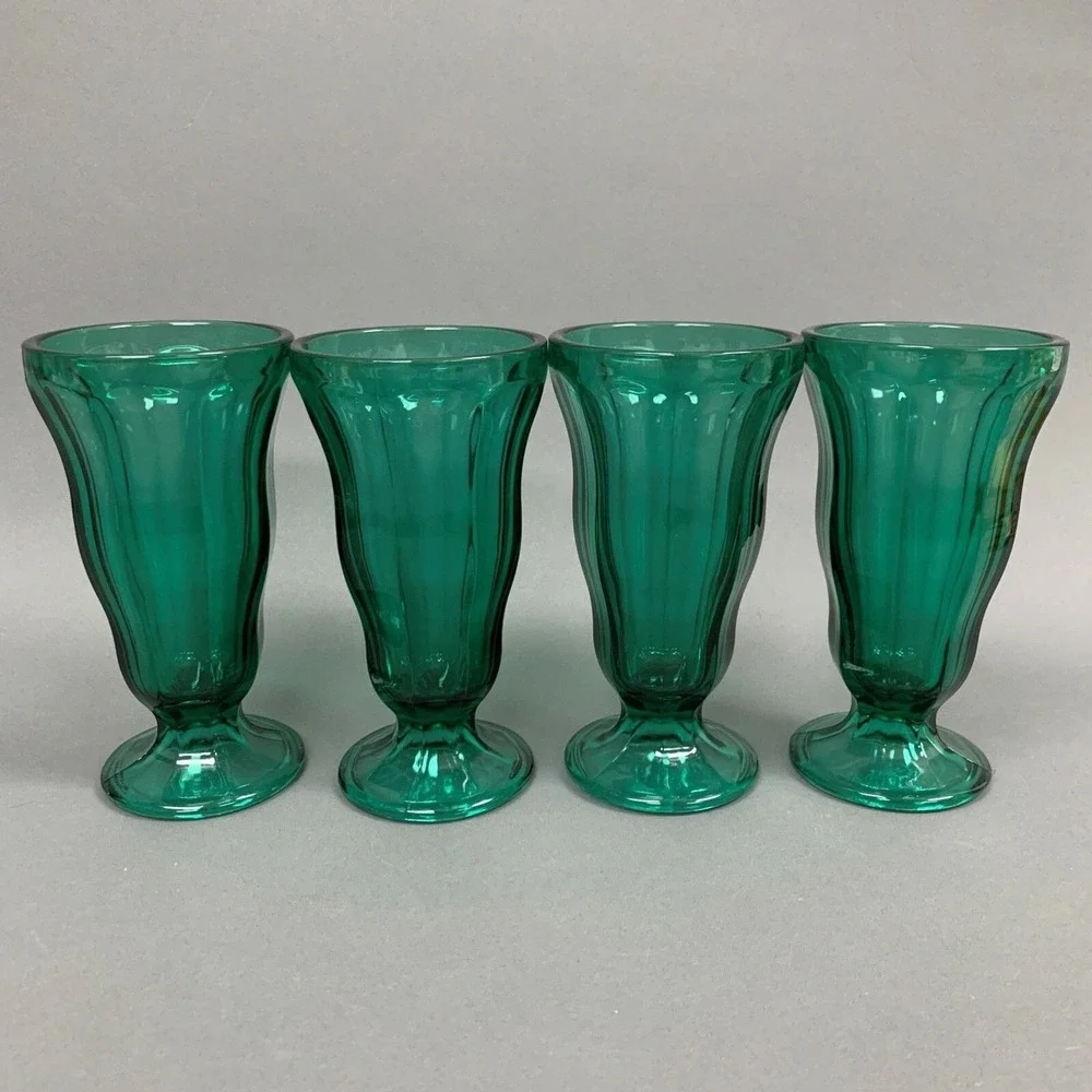 Anchor‎ Hocking Ice Cream Soda Malt Sundae Glasses Emerald Green Glass Lot of 4